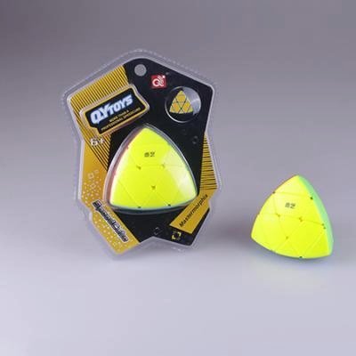 Cubotriangular Cubo rubik QiYi Megamore Phix